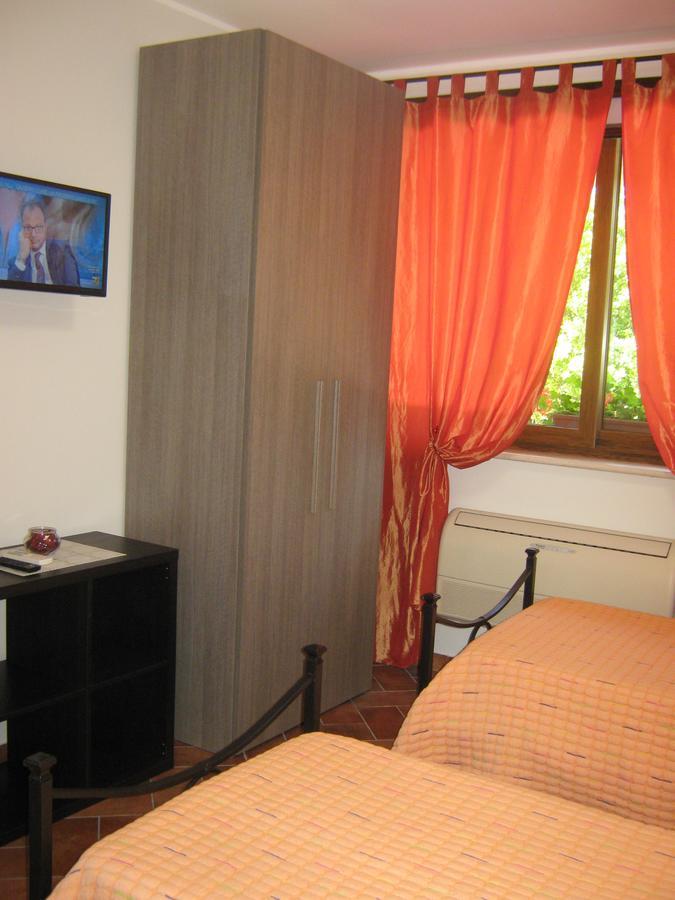B & B Oasi Rosciano  Екстер'єр фото