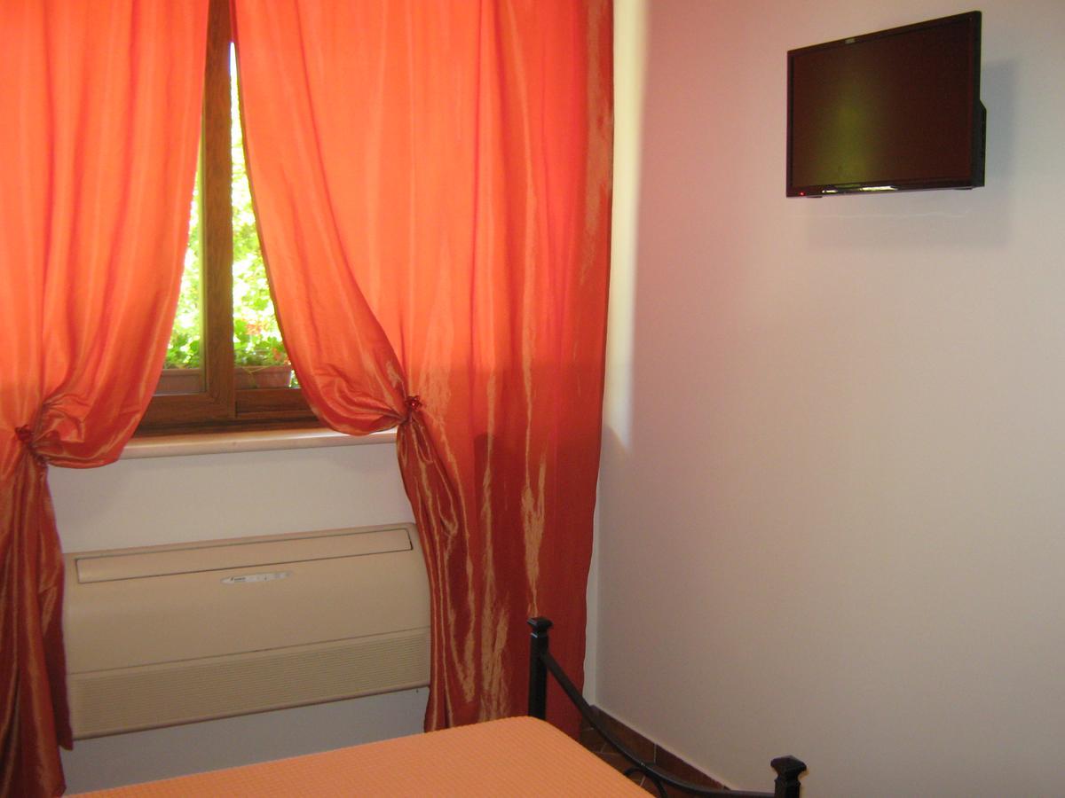 B & B Oasi Rosciano  Екстер'єр фото