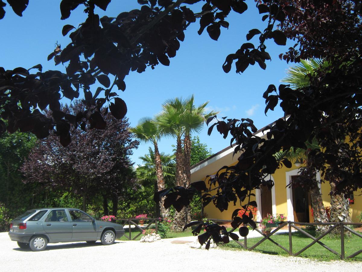 B & B Oasi Rosciano  Екстер'єр фото