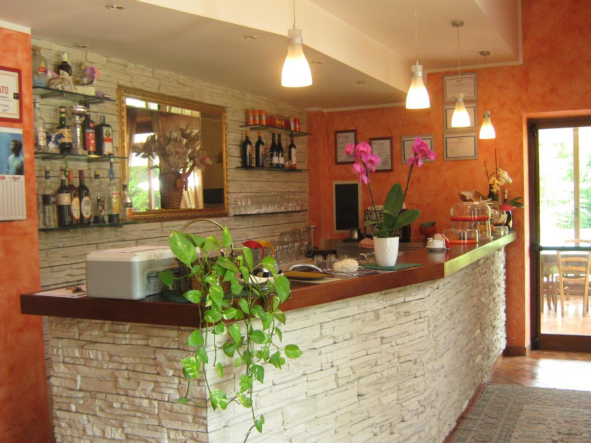 B & B Oasi Rosciano  Екстер'єр фото